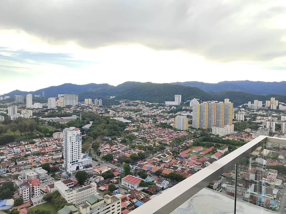 Seaview Infinity Pool #6Pax #2Bedroom #2Bathroom Jelutong